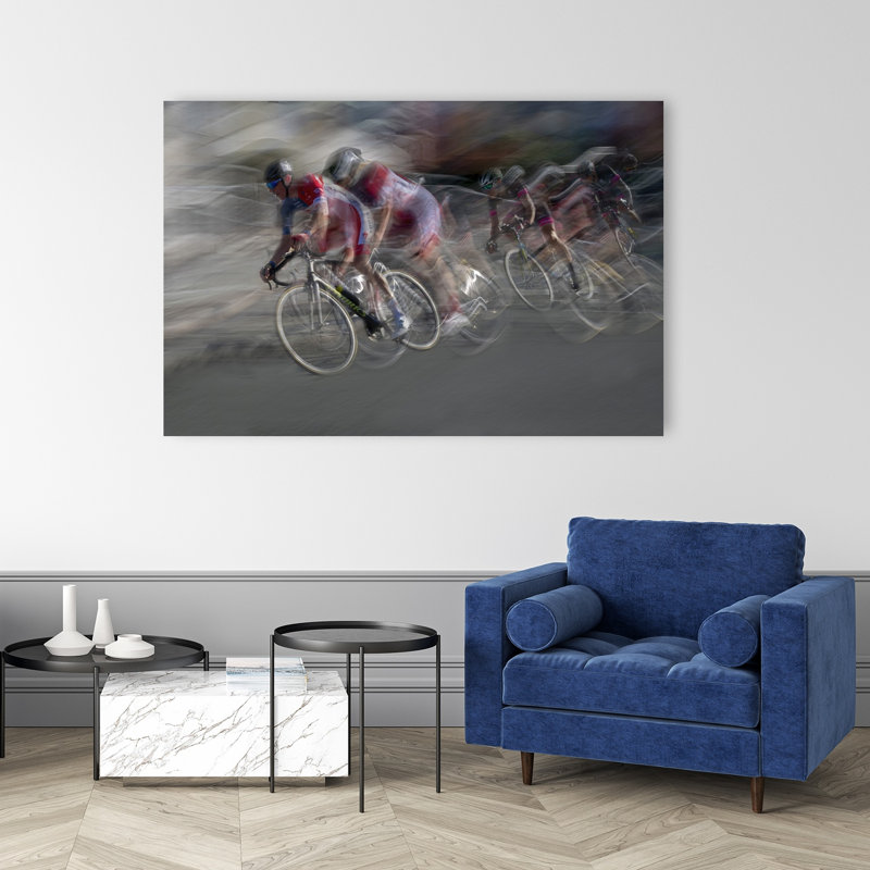 «Dynamic Cycling Motion», impression murale contemporaine, 40" H x 60" W