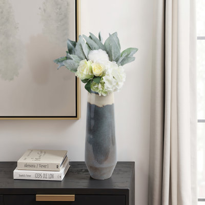 Pottery Earthenware Vase Elegant Decorative Accent With Minimalist Modern Design, Perfect For Contemporary Spaces, Ideal For Floral Arrangements Or Standalone Display In Home Or Office Decor