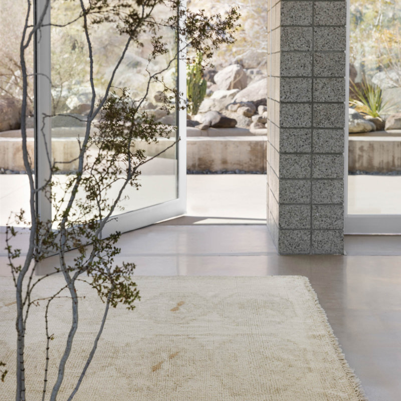 Jaipur Living Ismail SEV05 Handknotted Medallion Ivory and Gray Area Rug (10'x14'), Rectangle 8' x 10'