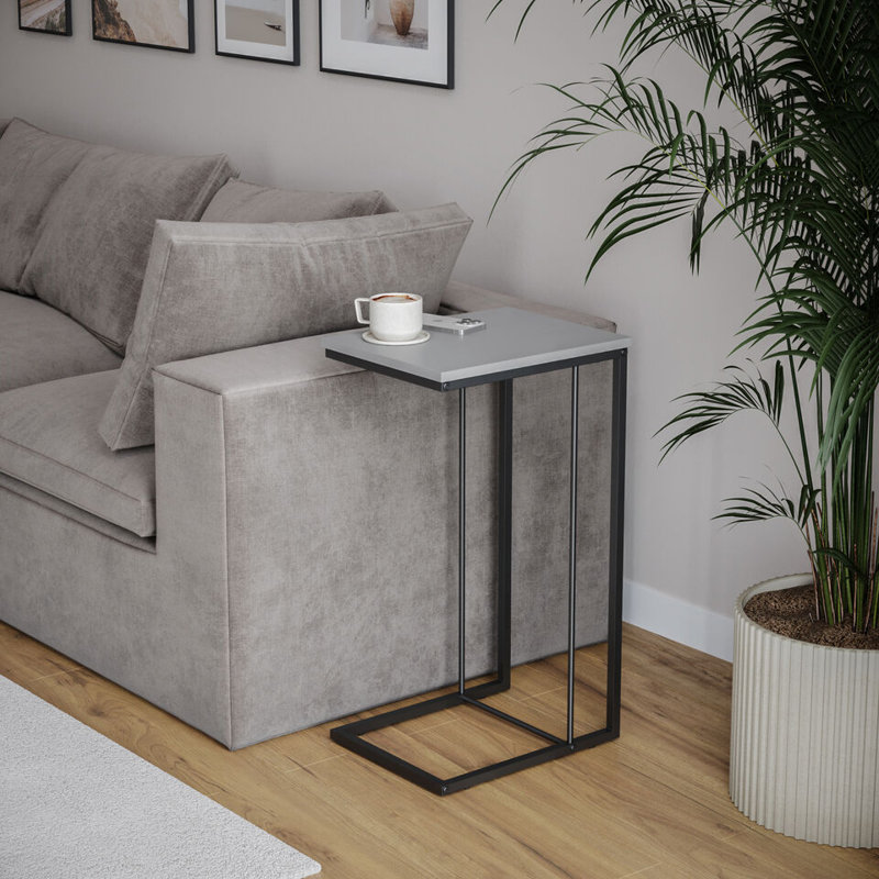 Sauncho End Table, Grey