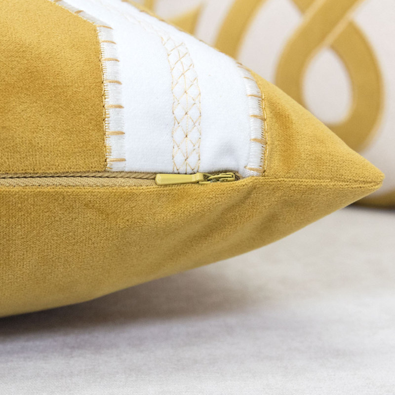Coussin en soie Haerlo, Jaune