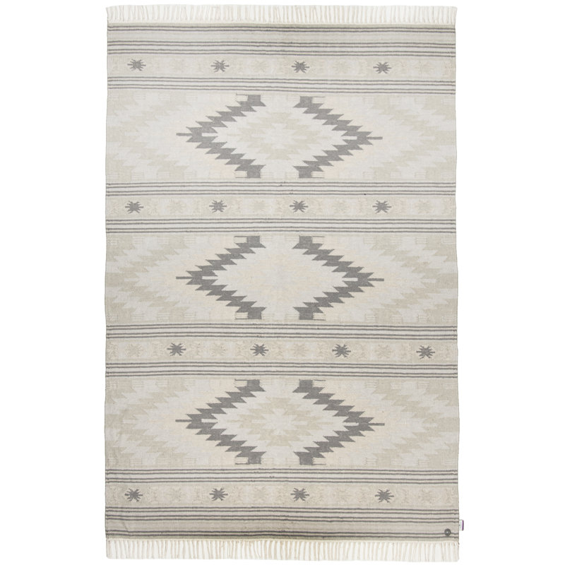 Handmade Vintage Rug in Beige, 140 x 200cm