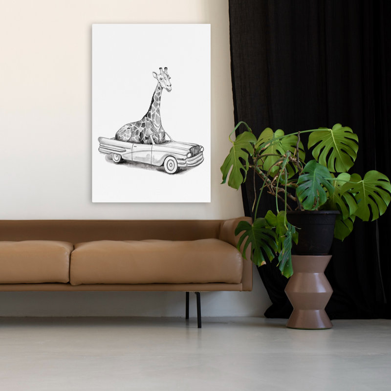 Girafe dans une voiture, H 48 po x l 32 po