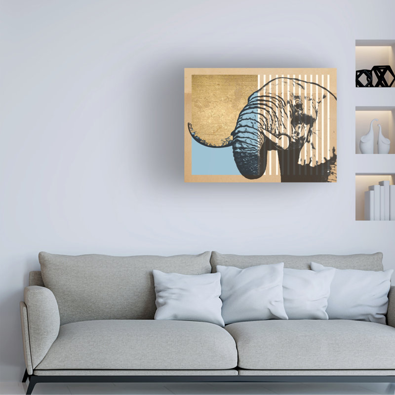 «Gold Geometric Elephant II» sur toile, H 18 po x l 24 po