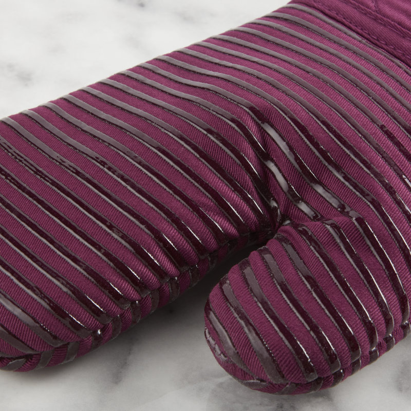 KitchenAid Quilted Kitchen Towel, Oven Mitt & Potholder Set 4-Pack, Beet