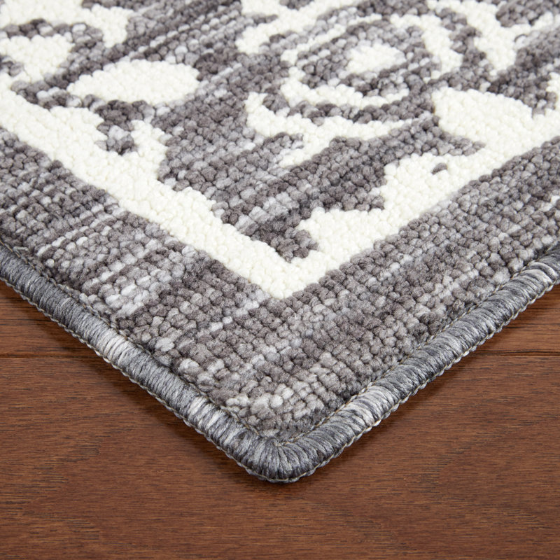 TOWN & COUNTRY EVERYDAY Walker Everwash Non-Slip Backing Kitchen Mat, Gray, Runner 2' x 6'