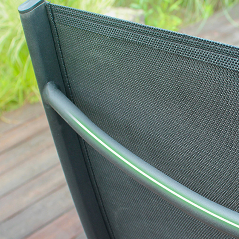 Handwoven PE Rattan Outdoor Lounge Chair Outdoor Wicker Chaise Lounge Set with Table