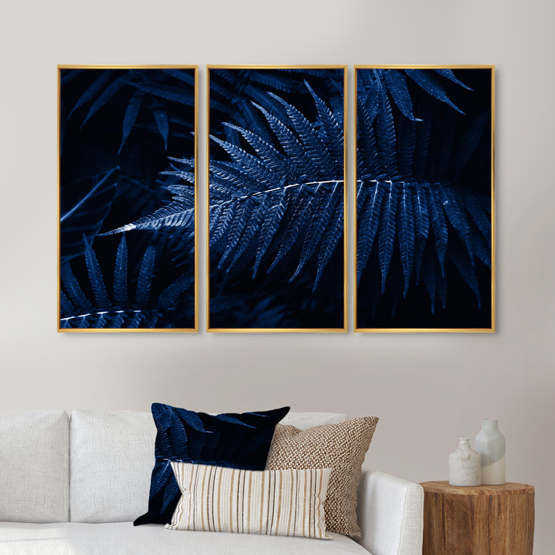 Feuilles tropicales en bleu classique - ensemble d'art mural sur toile tropical encadré de 3