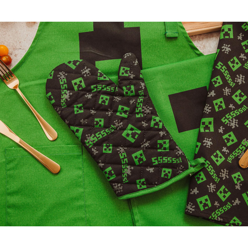 Ukonic Polyester Potholder & Oven Mitt Set