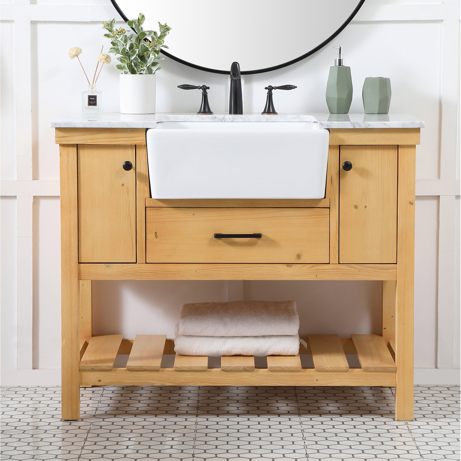Pelaghia 42'' Single Bathroom Vanity, Natural Wood