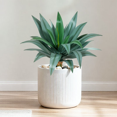 15in Artificial Agave Ground‑Stake Plant, Pot Not Included, UV Resistant Faux Agave Plant, No Fade Greenery Decor for Indoor Outdoor Garden Patio Porch Home Decoration