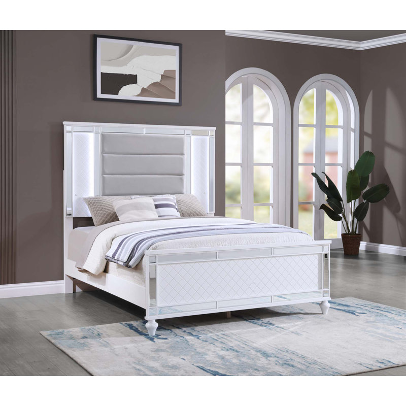 Timeless Design Bed,Adding Elegance To Any Room