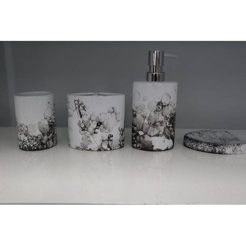 Ensemble 4 pièces d’accessoires de salle de bain en céramique aquarelle Brazell