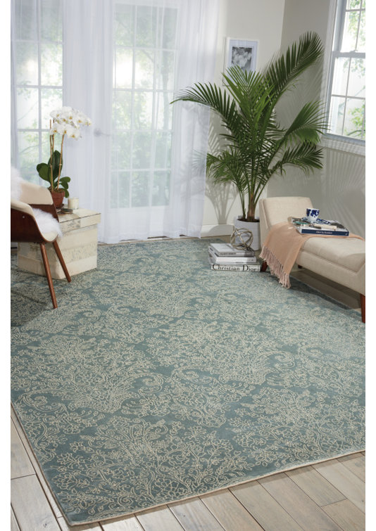 Platine Floral Area Rug in Marine/Beige