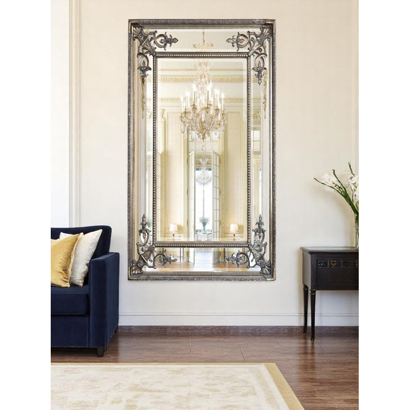 Miroir d'appoint mural Daylan, 46,7 po x 35 po, Argent argent