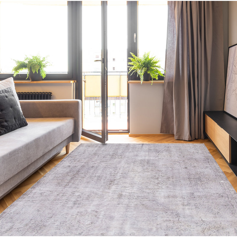 Tapis unique en laine noué à la main de style années 2000 de 5 pi 5 po x 9 pi 10 po Olatunde