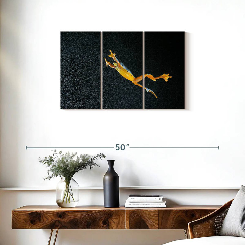 Leaping Leaf Frog, 20" H x 33" W