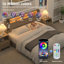 Tête de lit très grand naturel avec rangement, lumières à DEL RVB, ports de chargement USB et CA, tablettes de bibliothèque, rangement caché, rainure de la plinthe-308846311-308846307