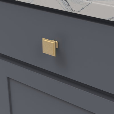 Studio II 1 1/2" Length Square Knob