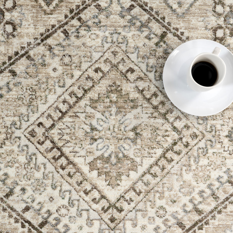 Vanesa Transitional Medallion Fringe Area Rug, Rectangle 4' x 6'5"