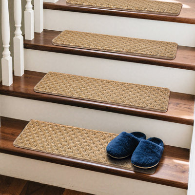 8 in. x 30 in. Classic Pattern Carpet Stair Treads Cover*12 Mini Diamond Trellis