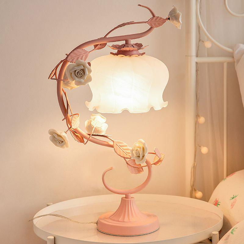 Lampe de table en métal Mitul