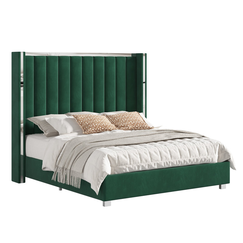 Structure de lit très grand Gerasim avec tête de lit haute de 57 po, lit plateforme tapissier en velours, vert, Vert