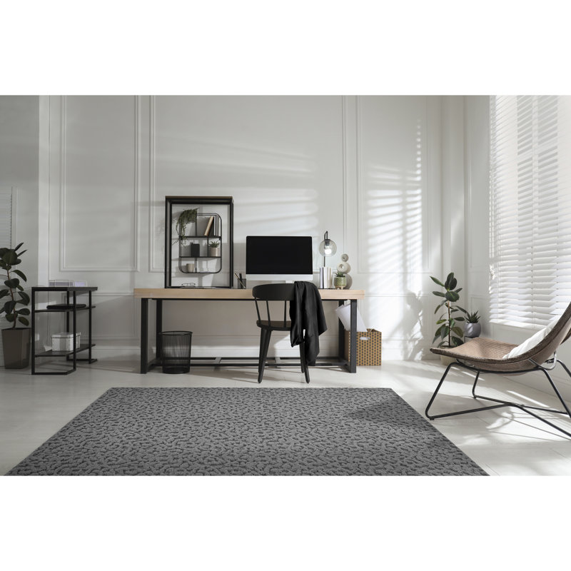 Ebern Designs Ivy. Large Area Rug Cinder, Rectangle 8' x 10'