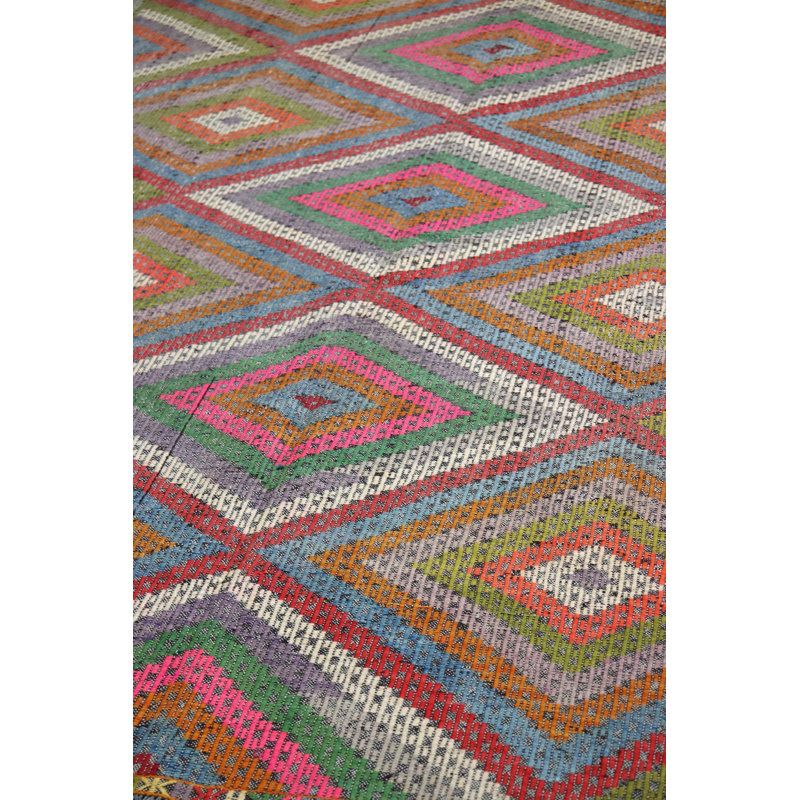 Jijim One-of-a-Kind 6'8" X 9'4" Area Rug