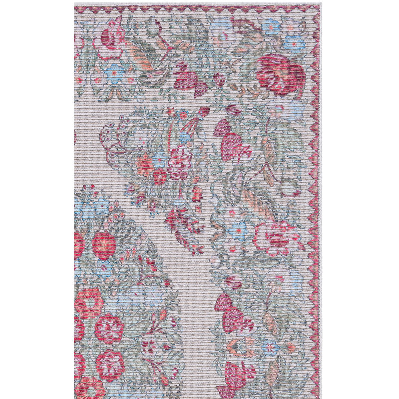 Tapis oriental performance Besarabian, Carré 6 pi 7 po