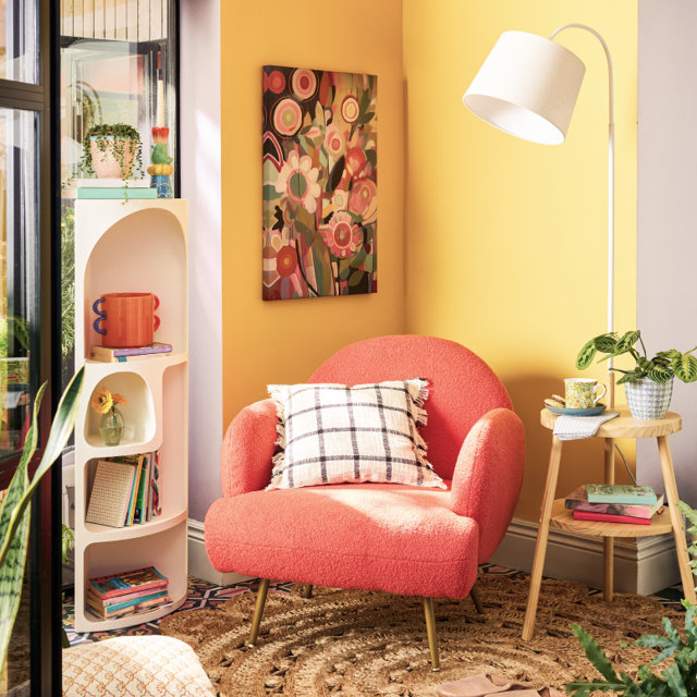Accent Chairs
