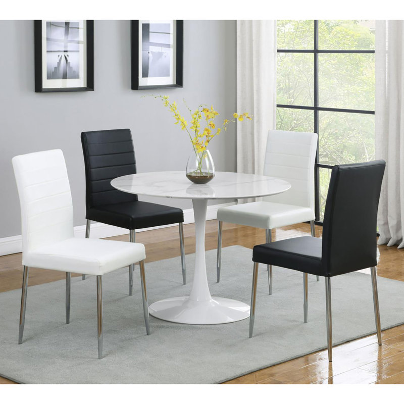 Ensemble de chaises de salle à manger noires et chromées (ensemble de 4)