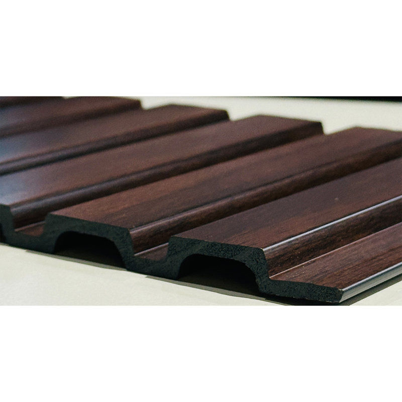Grandes lattes L 94,5 po x l 9,5 po x P 0,5 po avec parois en lattes de bois en polystyrène de 62 pieds carrés, Wengé