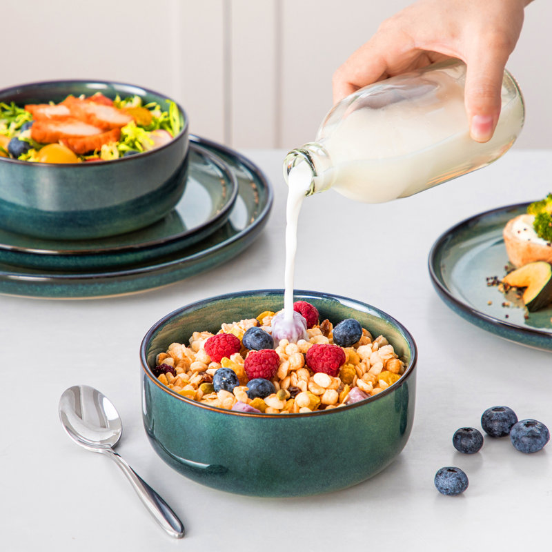 Piece Stoneware Dinnerware Set - Service for 4, Green