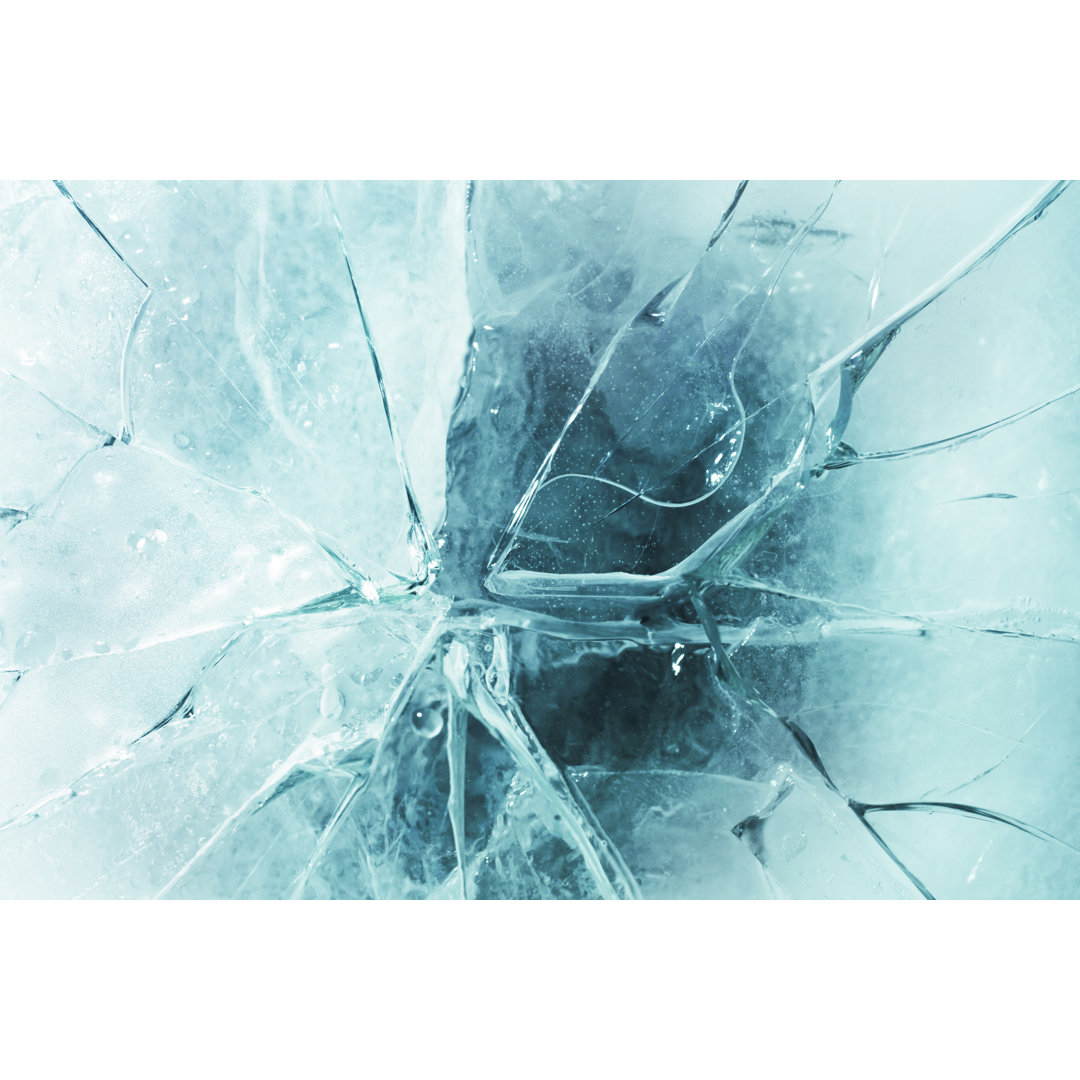 Cracked Ice von Myshkovsky - Kunstdrucke auf Leinwand