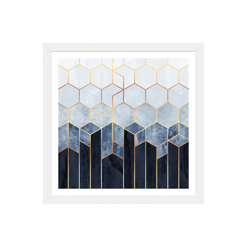 « doux blue hexagones » par elisabeth fredriksson-print, H 24 po x l 24 po x P 1 po, Papier avec cadre blanc