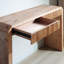 Console rustique en bois avec tiroir - Design minimaliste, texture nervurée