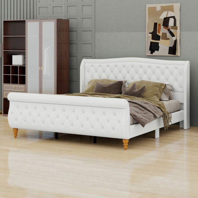 Cadre de lit plateforme avec pied de lit en forme de traîneau et tête de lit capitonnée à oreilles, King, Beige