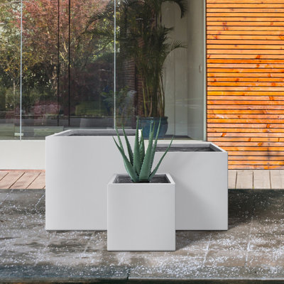 Kante 3 Piece 16"", 12"" and 10"" H Square Lightweight Pure White Concrete Metal Indoor Outdoor Planters, Seamless w/ Drainage Hole Set -  Latitude RunÂ®, 0E646C4410614AD3A71C253A78AD9CE1