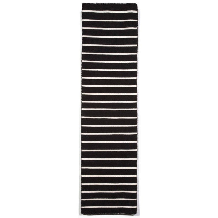 Garbrielle Striped Indoor / Outdoor Rug