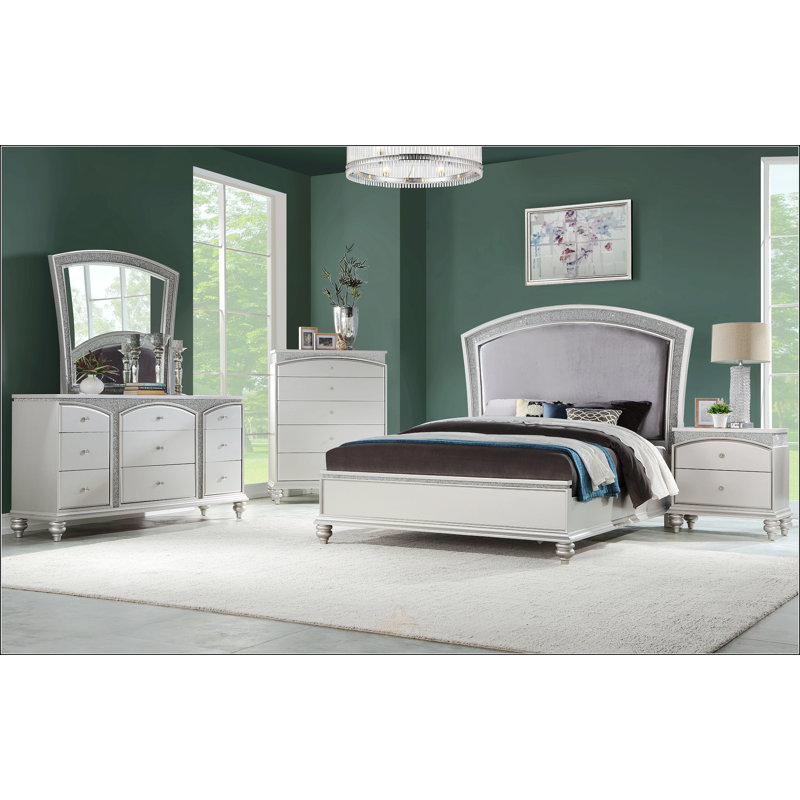 Grand lit en tissu et finition platine, Grand lit