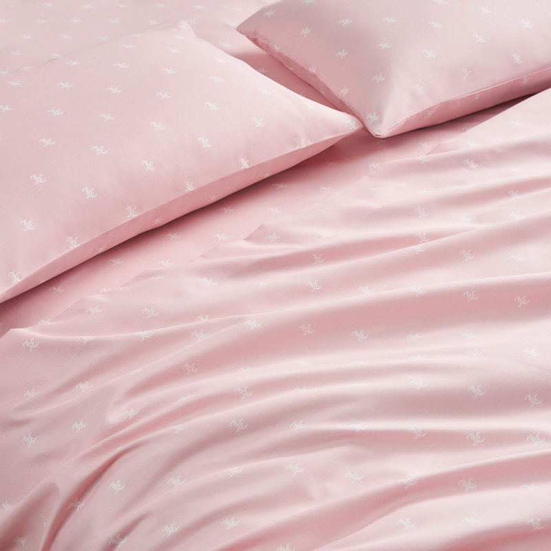 Juicy Couture Link Printed Bed-in-a-Bag Comforter Set, King Comforter + 7 Additional Pieces, Hot Pink/Black