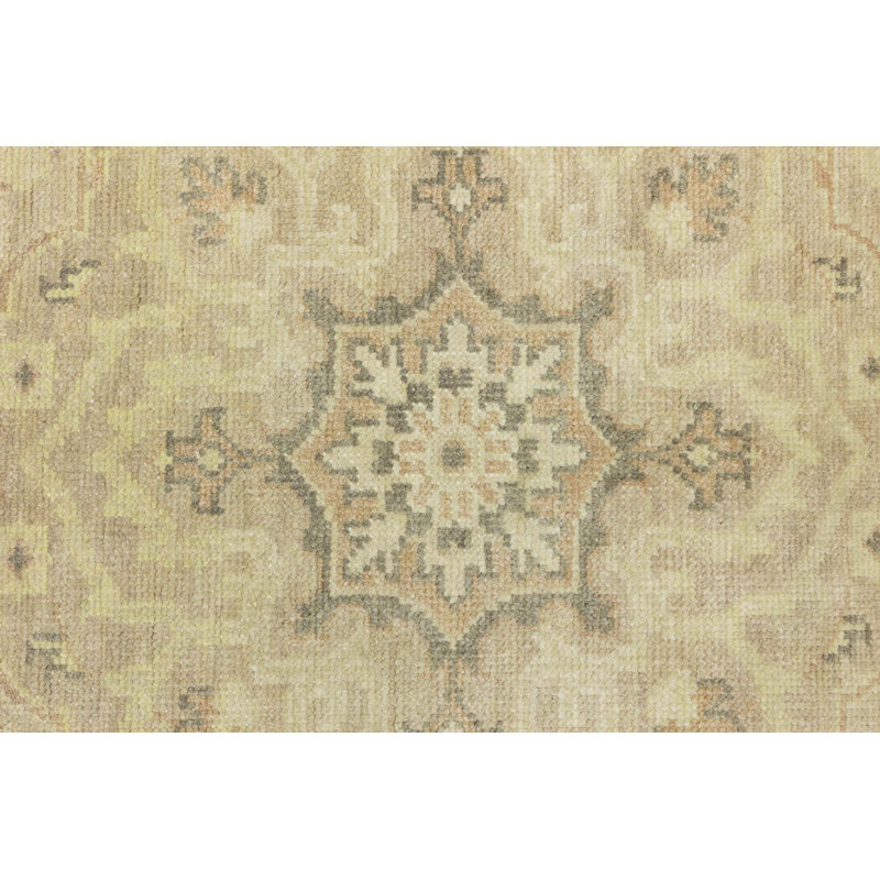 Tapis oriental transitionnel 8x8 Mute