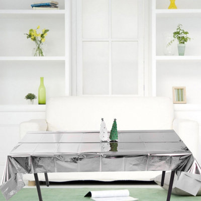 Waterproof disposable aluminum foil tablecloth