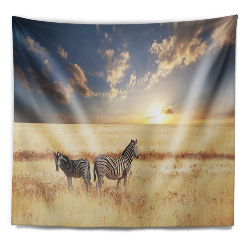Zèbres d'Afrique dans une magnifique prairie au coucher du soleil, H 32 po x l 39 po
