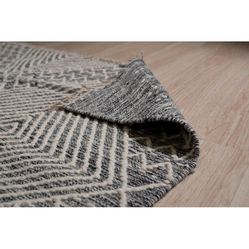 Black Handwoven Wool Stacked Chevron Diamond Geometric Modern Contemporary Carpet Rug, 2' x 8'