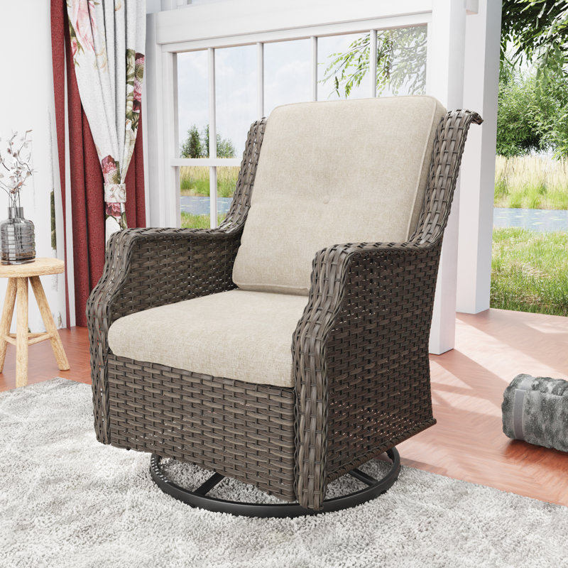 Chaise de patio pivotante avec coussins Nihat, Beige