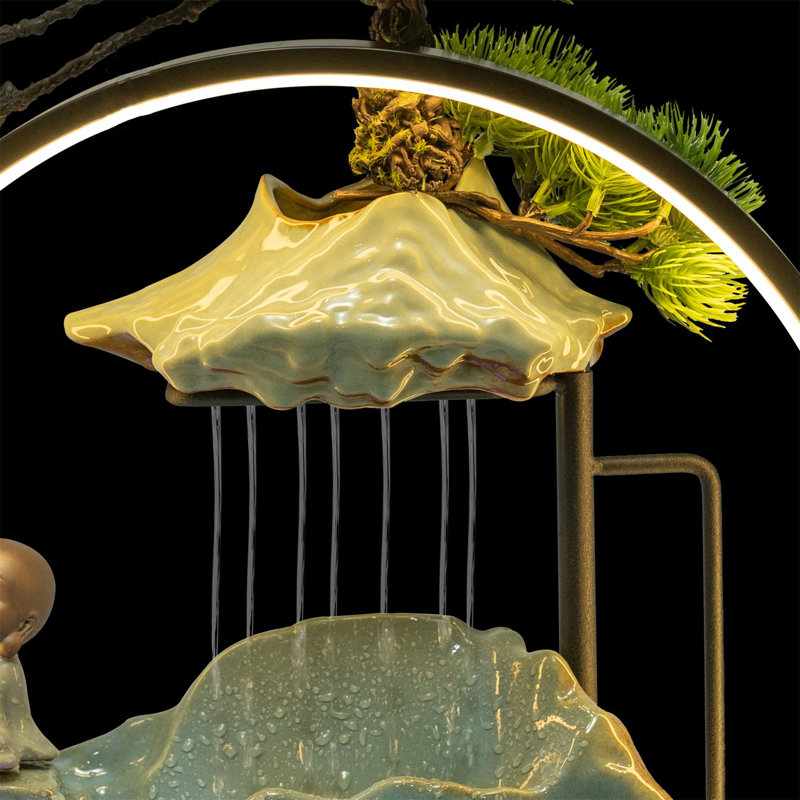 Fontaine en céramique / bois avec lumière