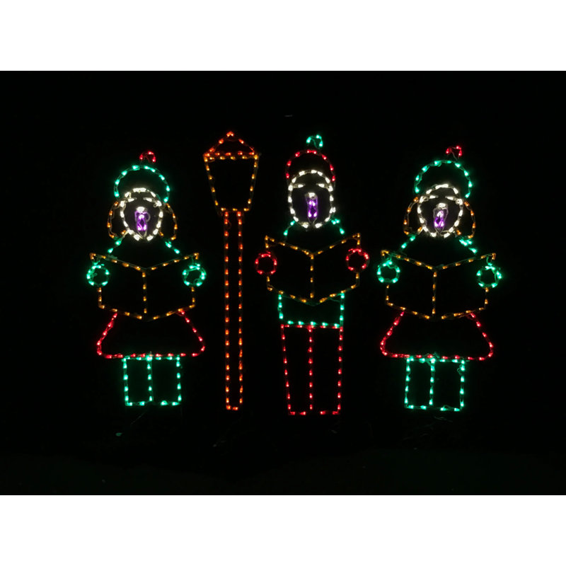 Feux de Noël et lampadaires illuminés
