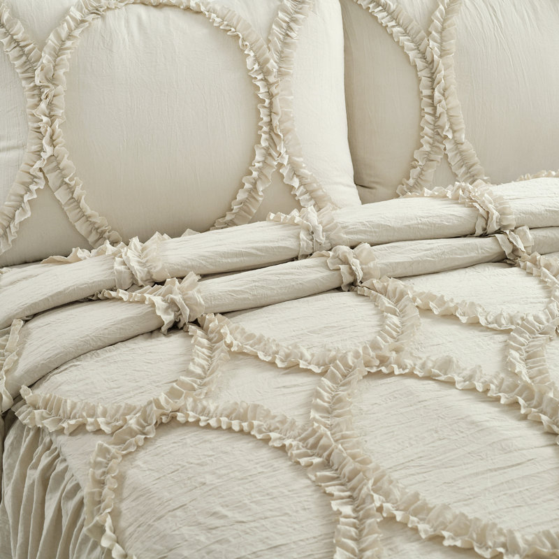Riviera Microfiber 3 Piece Coverlet / Bedspread Set, King Bedspread + 2 King Shams, Neutral
